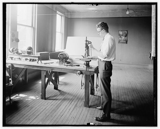 Loomis Radio School