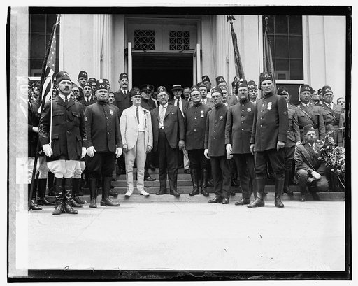 McCandless in group, W.H. [Shriners group, Washington, D.C.