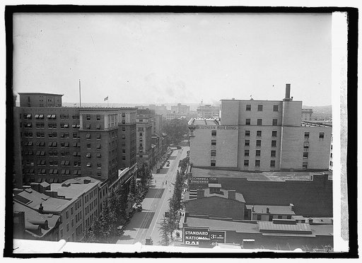 14 & H looking north on H [Washington, D.C.