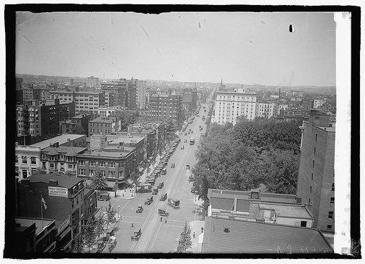 14th & H looking north [Washington, D.C.