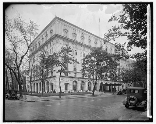 Carlton Hotel