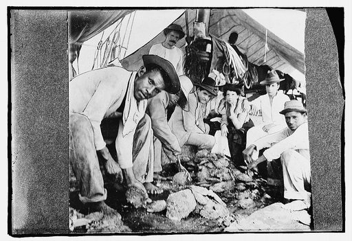 Panama Bay. Pearl fishers. Taken about 1883