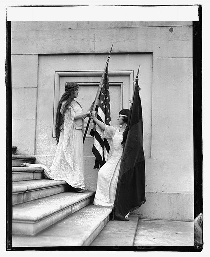 Belgium Pageant: Columbia, Maude Howell Smith; Belgium, Florence Brach [i.e. Beach