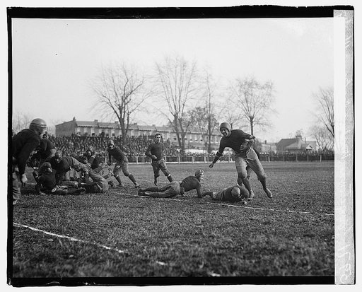Georgetown, Wash. & Lee game, 11/28