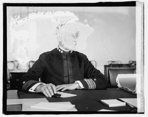 Adm[iral] Sims on stand, 1/18/20