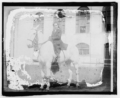 Eliz. Breckenridge on Quaker, [daughter of] Henry Breckenridge, 2230 California St.