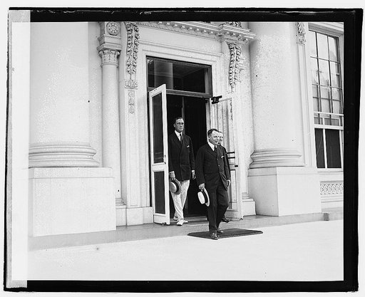 Cox, Roosevelt, & Carter Glass, at White House, 7/18/20