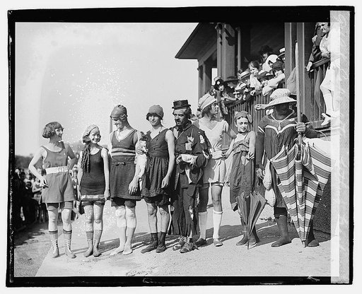 Cake eaters, bathing beach