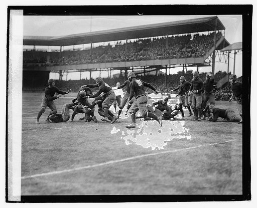 Georgetown, Wash. and Lee game, 1920