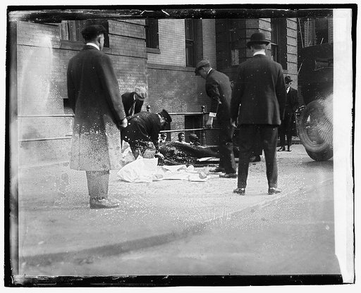 Autowreck, 6th and H, NW [Washington, D.C.
