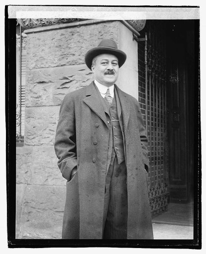Dr. Emilio Joubert