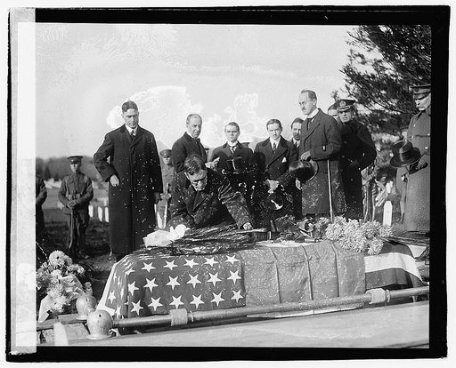 Baker at Brazilian funeral, 12/23/20