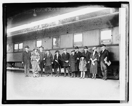 Meredith & party at station