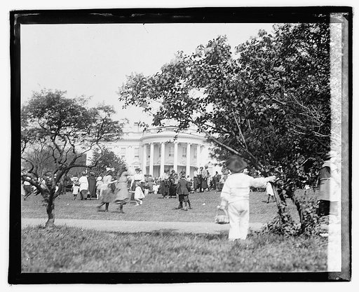 Easter egg rolling, 1921