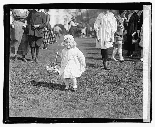 Easter egg rolling, 1921