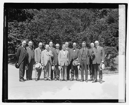 Com. of bankers & lawyers called at White House