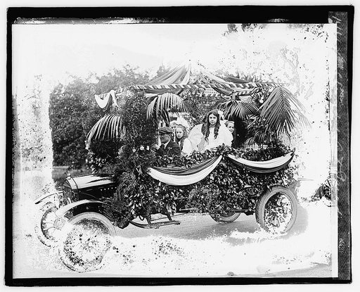 Cherry Dale Arts Parade