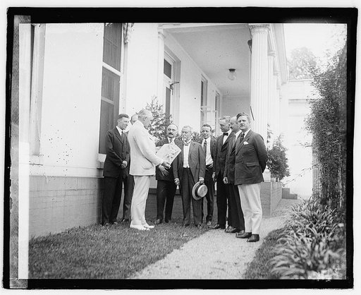 Harding(?) and group,] 6/29/21