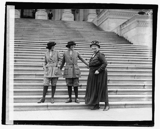 Alice Roberston & girls in knickers