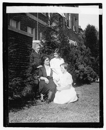 Mrs. Pat Harrison & children