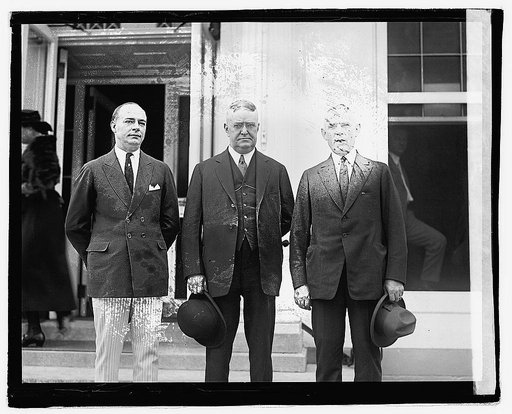 Eddie [...], Ban Johnson, Clark Griffith, 9/19/21