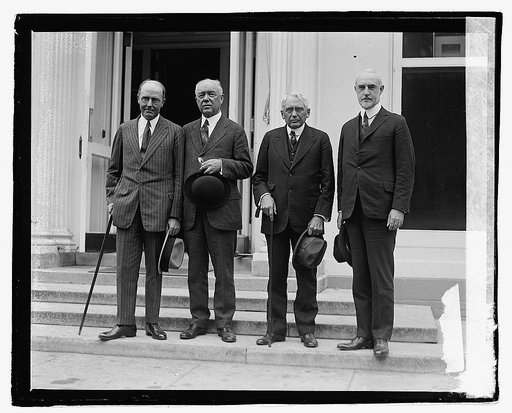 Silas H. Strawn, Jos. H [...], Sen. Kellogg, Jn. H. Fahey