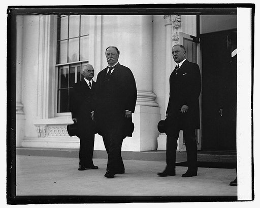 Taft & [...] leaving WH, 10/3/21