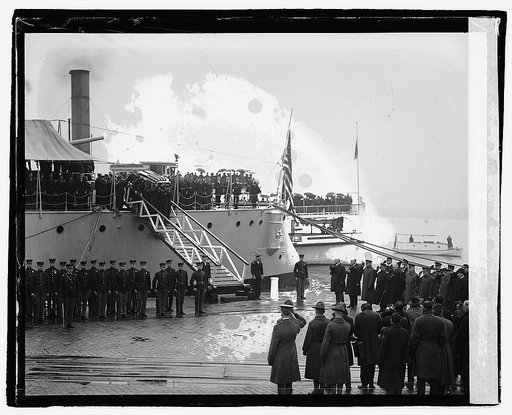 Arrival of body of unknown soldier