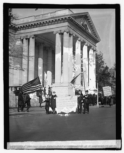 World War Veterans picket arms conf., 11/15/21