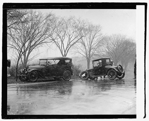 Auto accident, 12/14/21