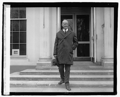 Eugene Debs leaving White House, 12/26/21