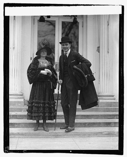 Chas. Ray, motion picture star, 12/21/21