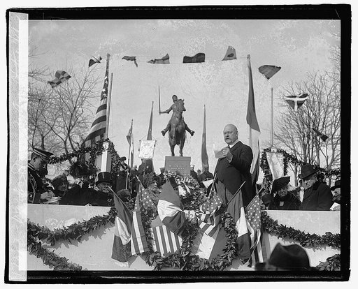 Weeks, Joanne de Arc statue, 1/6/22