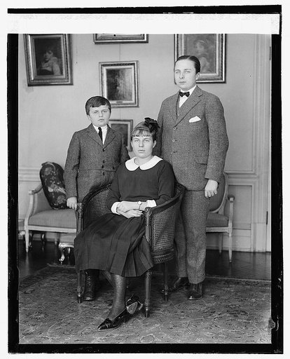 Lubominski children, 2/18/22