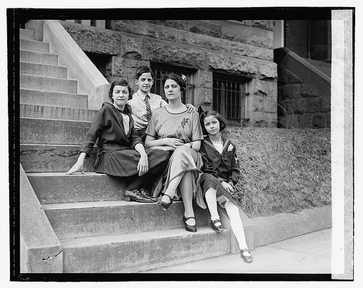 Madam Varela & children