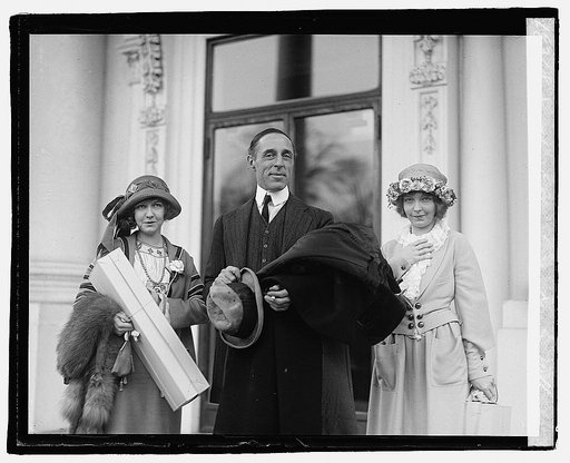 Dorothy & Lillian Gish, D.W. Griffith