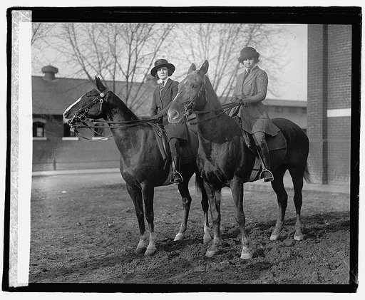 Miss Atala Keinnel[?], Miss Mary Stett[?], 3/23/22
