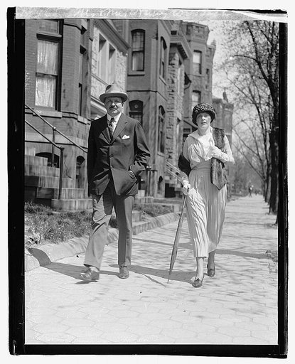 Mr. & Mrs. Henry de Bach, 4/10/22