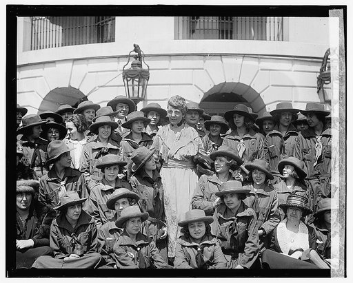 Mrs. Harding & Girl Scouts, 4/22/22
