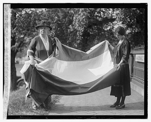Miss. Paul & Ms. Jno. Fay White, 5/2/22