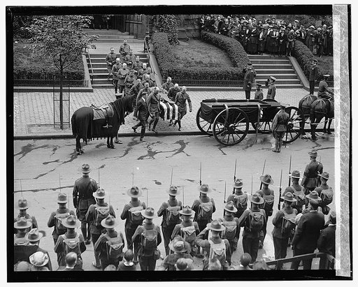 Gen'l. McAndrews funeral, [5/3/22