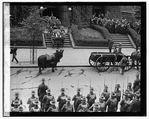 Gen'l. McAndrews funeral, 5/3/22