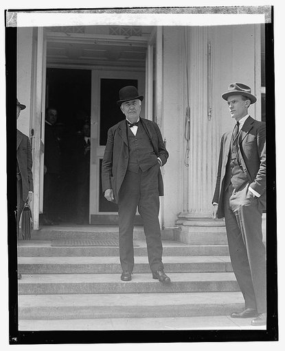 Thos. Edison