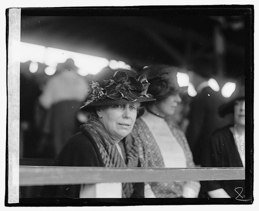 Mrs. Wm. Howard Taft, 5/13/22