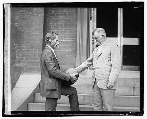 Secty. Wallace, 6/5/22