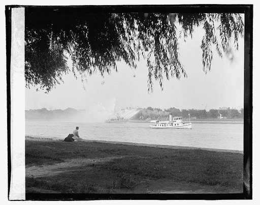 Fire boat in action