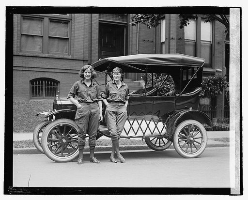 Viola LaLonde & Eliz. Van Tuyl, 6/13/22