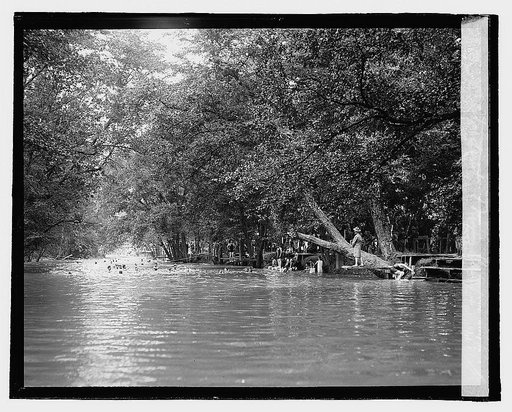 Students training camp, [8/4/22