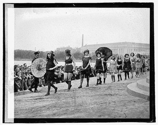Beauty show, 1922, [8/5/22