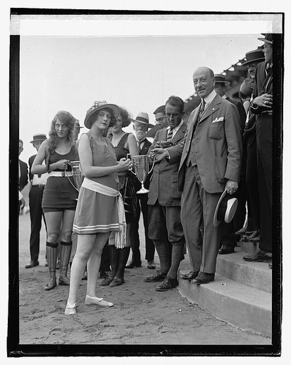 Beauty show, 1922, [8/5/22